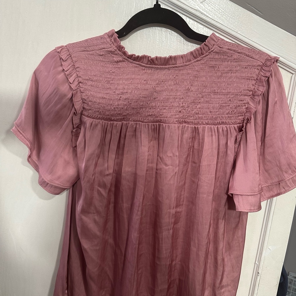 Express Blush Ruffle Sleeve Blouse - Picture 2 of 3